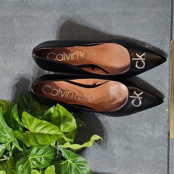 Calvin Klein Shoes - Calvin Klein 3" hills size 10